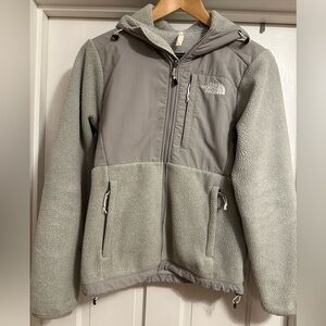 Women’s North Face Jacket